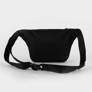 HERSCHEL SUPPLY CO. Pop Quiz Hip Pack🖤 New without tags